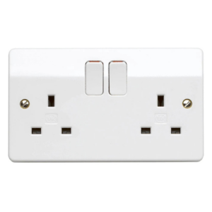 MK,13A, pvc twin switched socket (white)