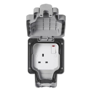 MK MASTERSEAL PLUS 13A 1GANG SWITCH SOCKET IP66 K56486